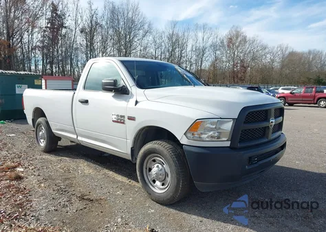 2017 Ram 2500 Tradesman 4X2 8' Box из США, поврежденный, VIN 3C6LR4ATXHG531398